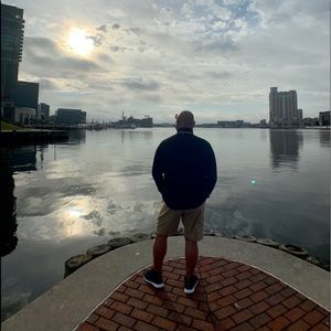 Meet your Posher, Larry